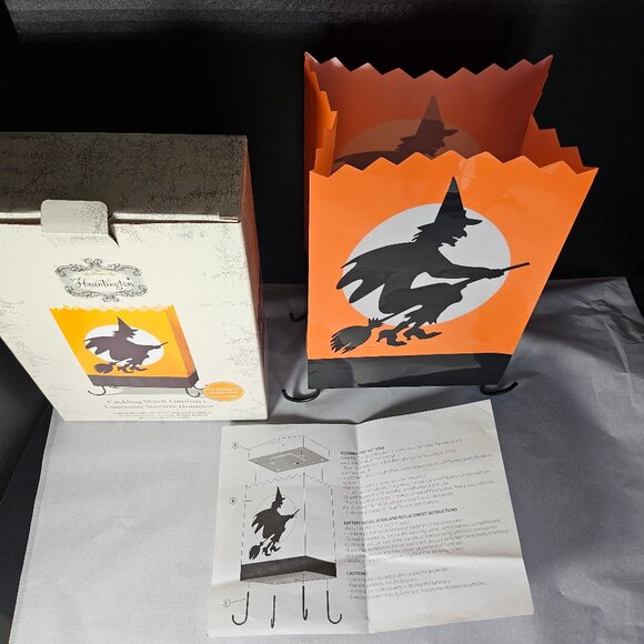 Hallmark Huntington Cackling Witch Luminary Motion Activated Indoor/Outdoor Use - Picture 8 of 9